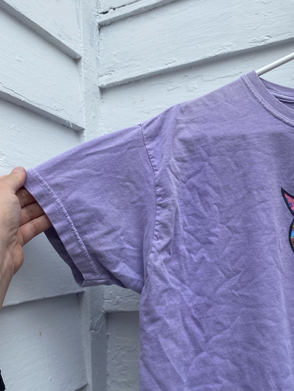 Be Groovy Lavender Short Sleeve Tee Cat TieDye Funky Graphic - Picture 3 of 6